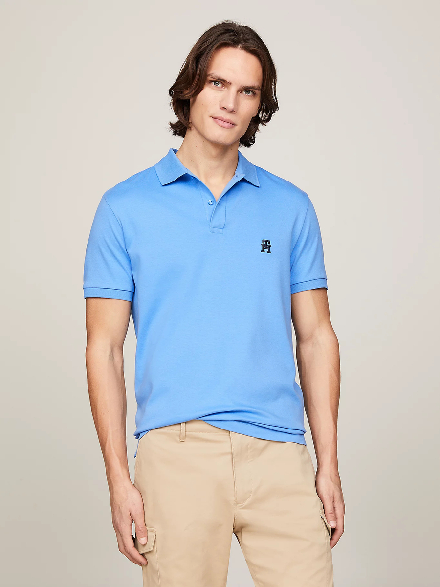 detail Tommy Hilfiger pánske modré polo tričko