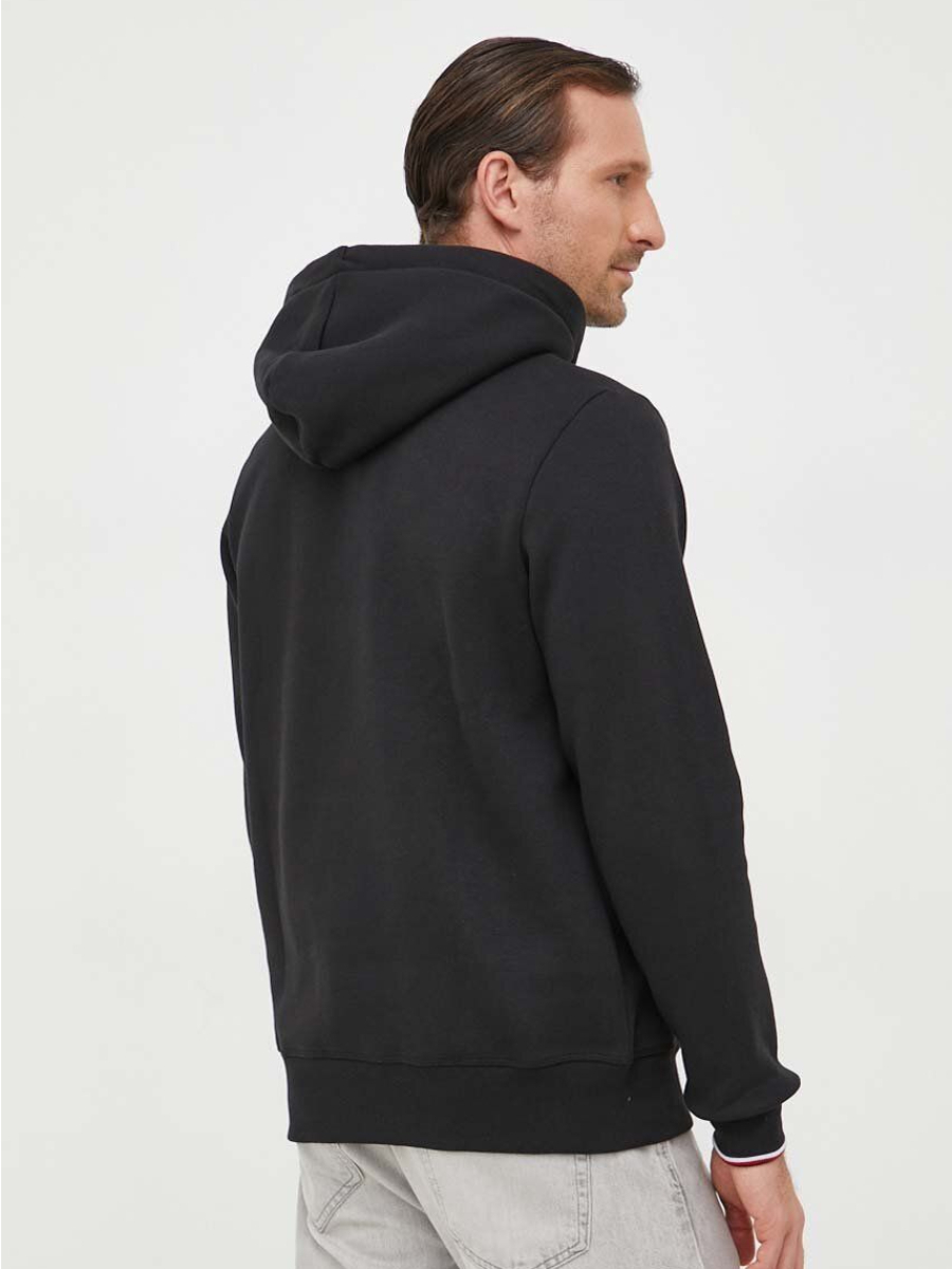 detail Tommy Hilfiger pánska čierna mikina