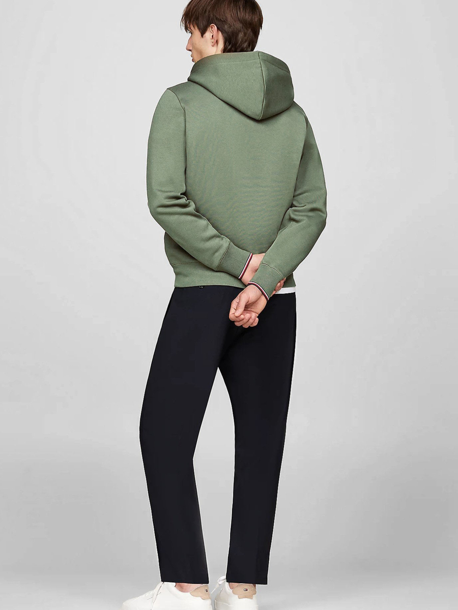 detail Tommy Hilfiger pánska zelená mikina