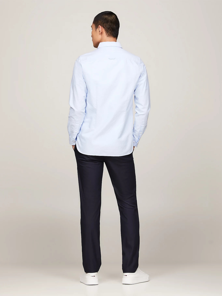 detail Tommy Hilfiger pánska bledo modrá košeľa Oxford