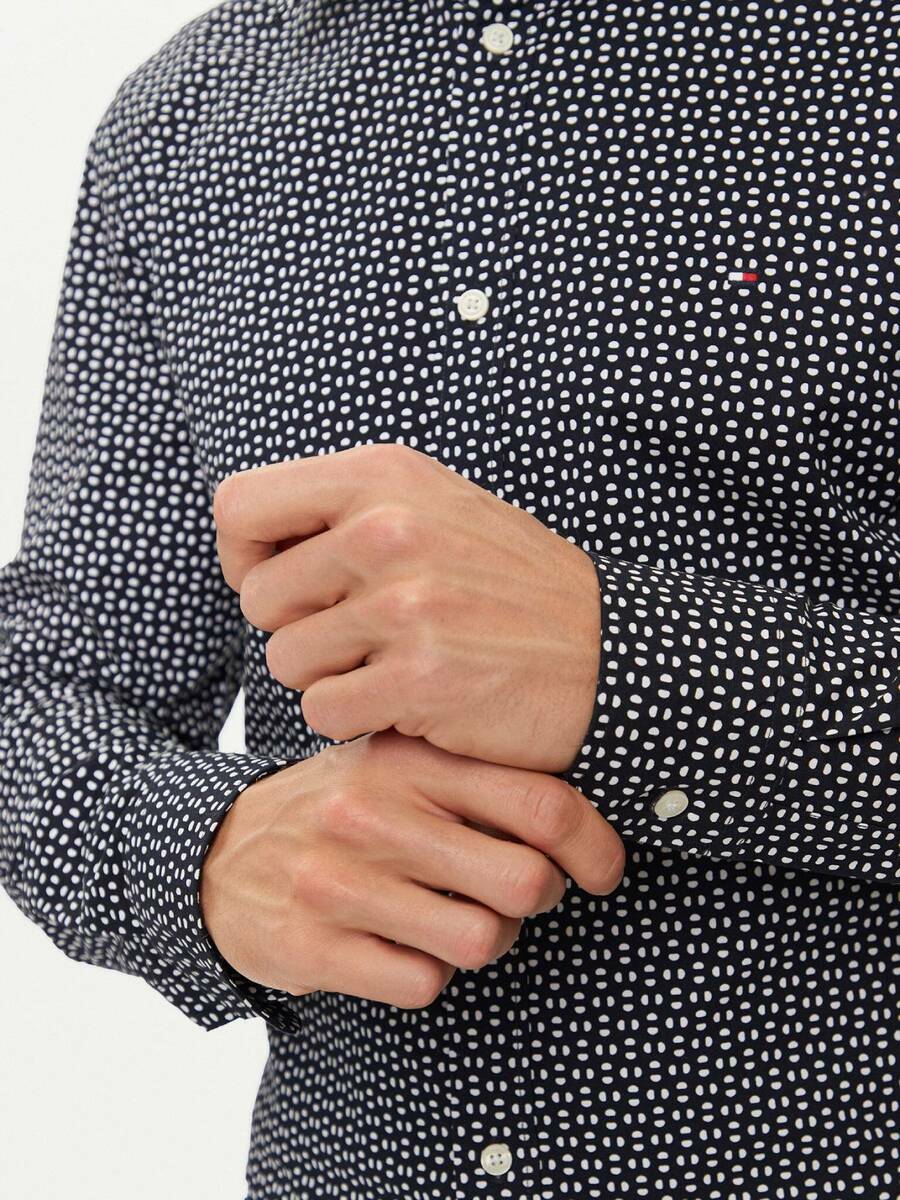 detail Tommy Hilfiger pánska modrá košeľa Poplin
