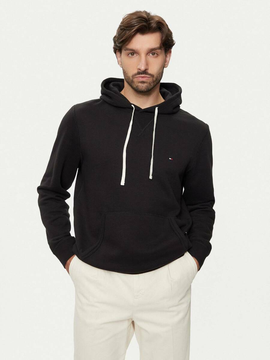 detail Tommy Hilfiger pánska čierna mikina