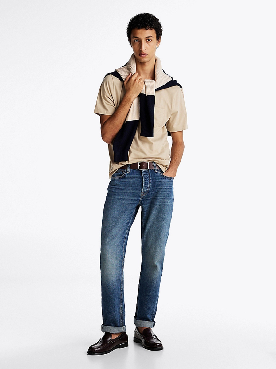 detail Tommy Hilfiger béžové pánske tričko