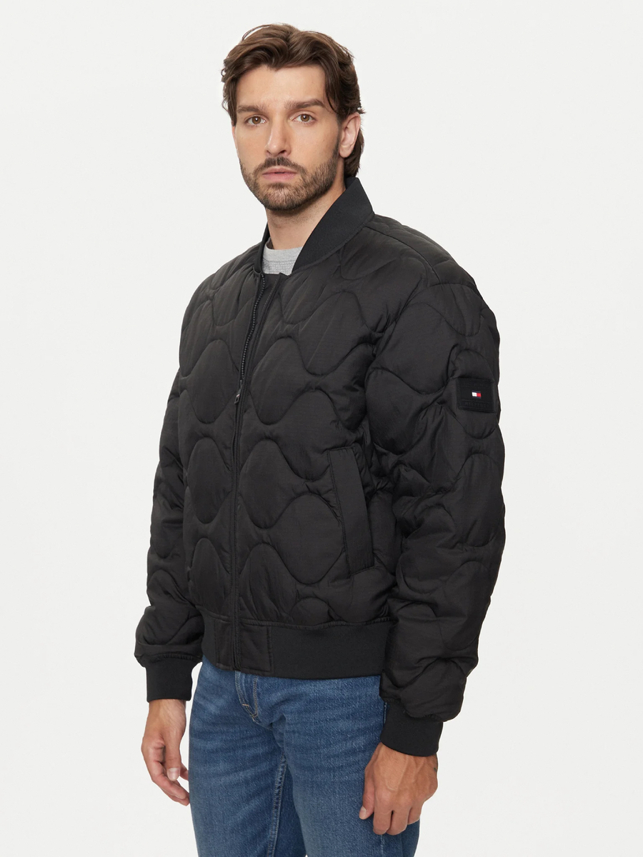 detail Tommy Hilfiger pánska čierna bunda Bomber