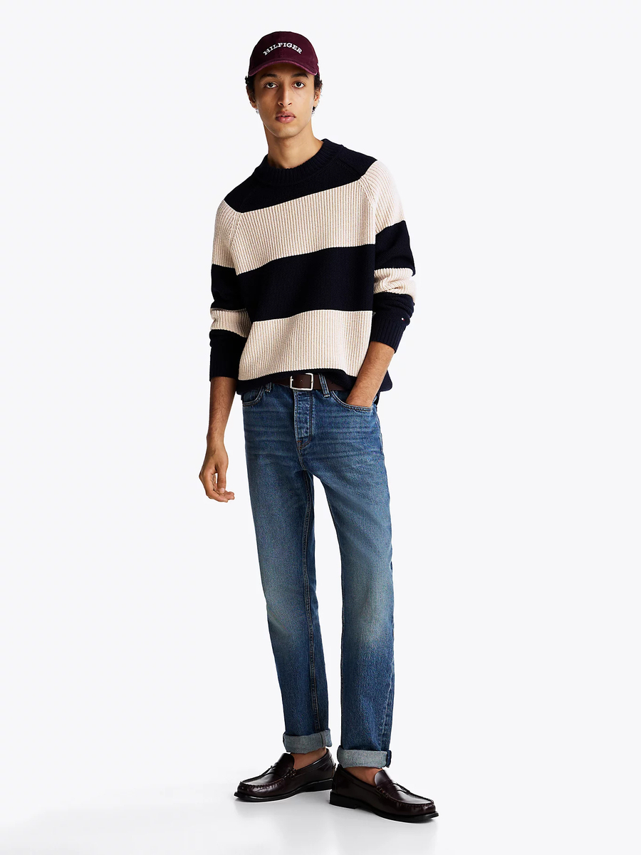 detail Tommy Hilfiger pánsky sveter Rugby