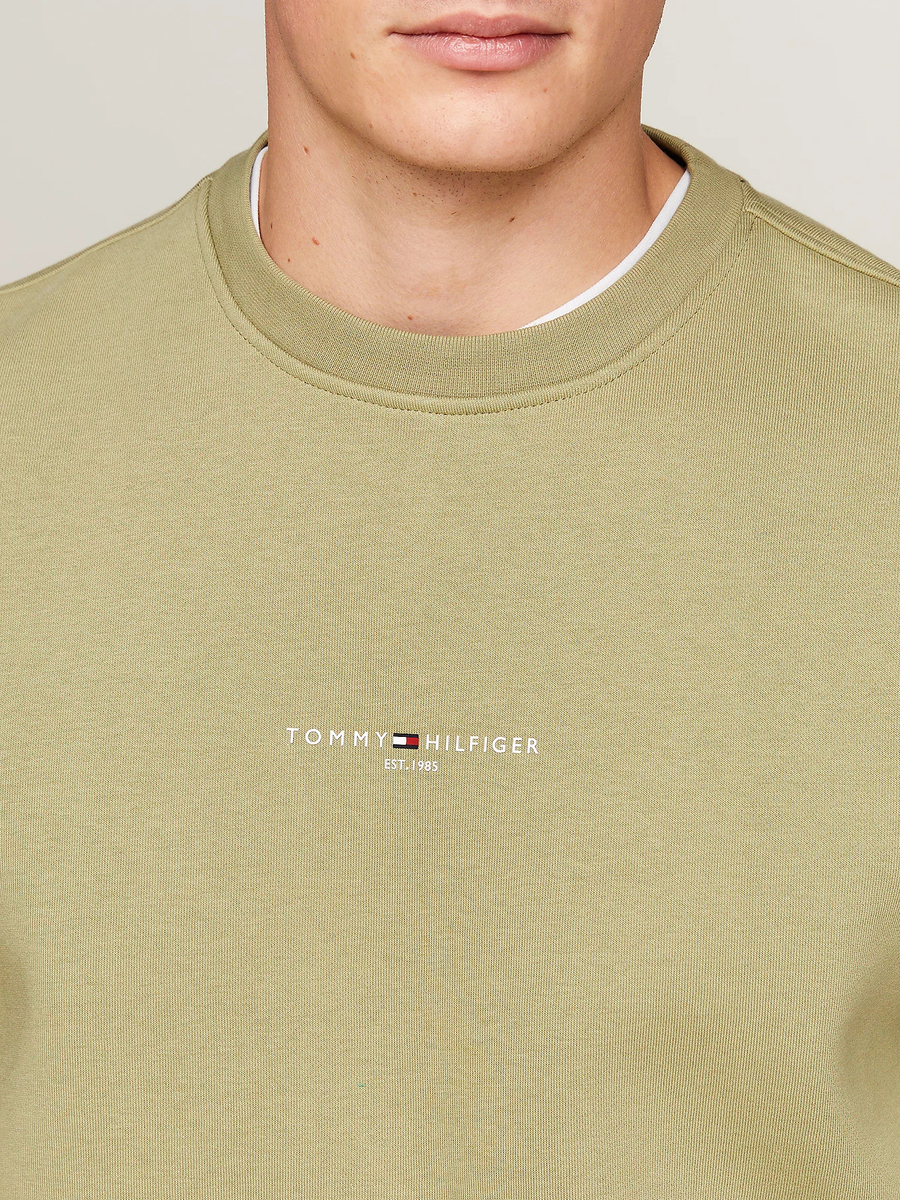detail Tommy Hilfiger pánska zelená mikina