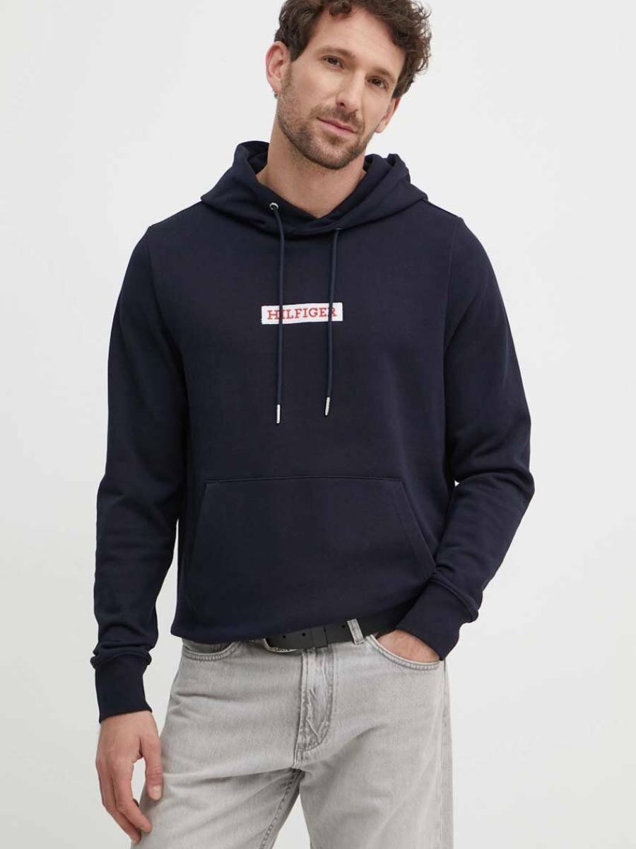 detail Tommy Hilfiger pánska tmavo modrá mikina