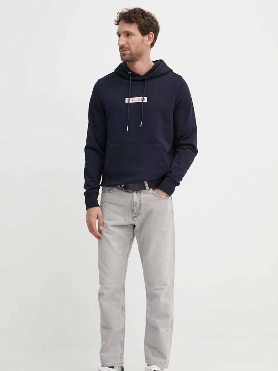 detail Tommy Hilfiger pánska tmavo modrá mikina