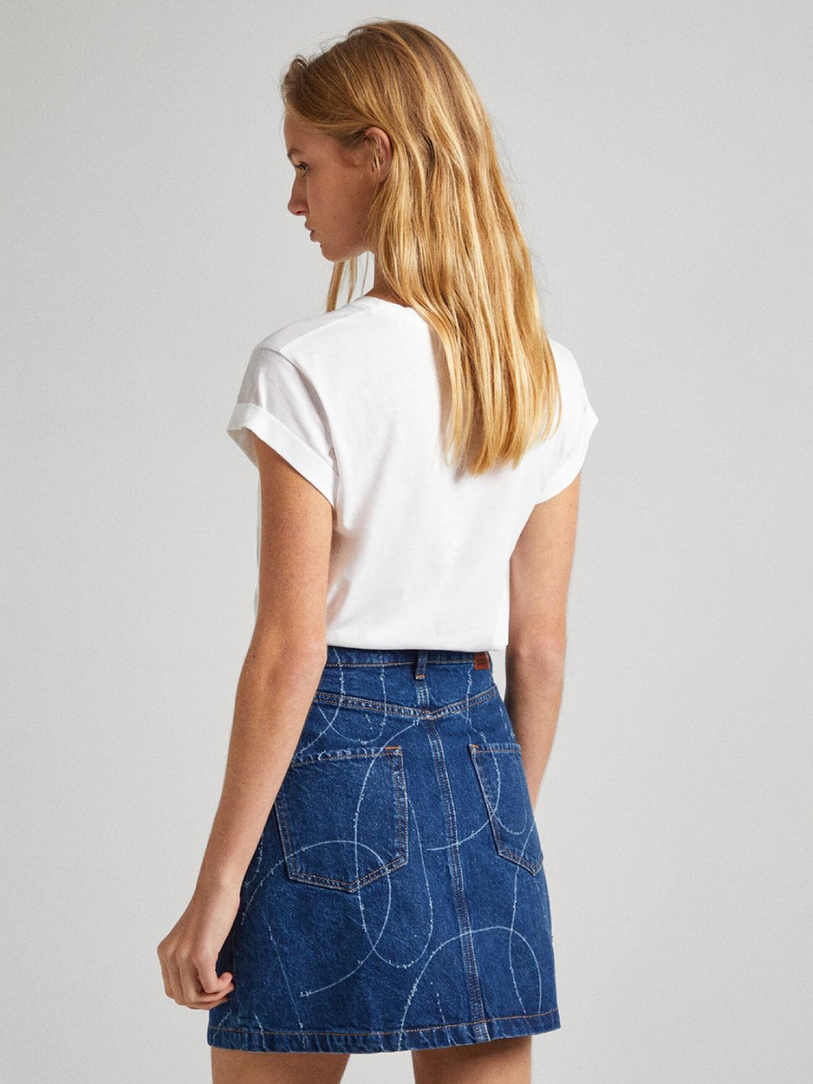 detail Pepe Jeans dámske biele tričko HELEN 