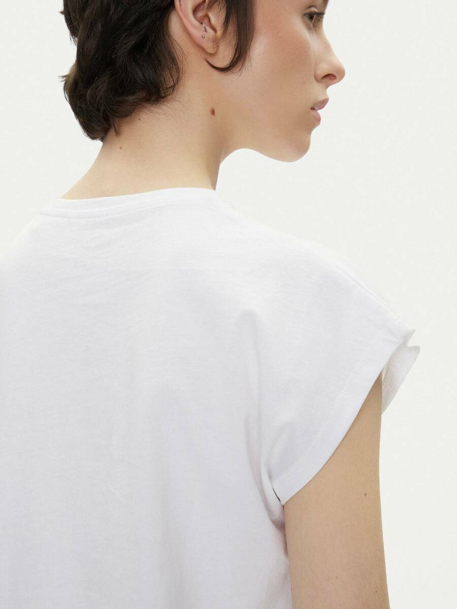 detail Pepe Jeans dámske biele tričko Blooma