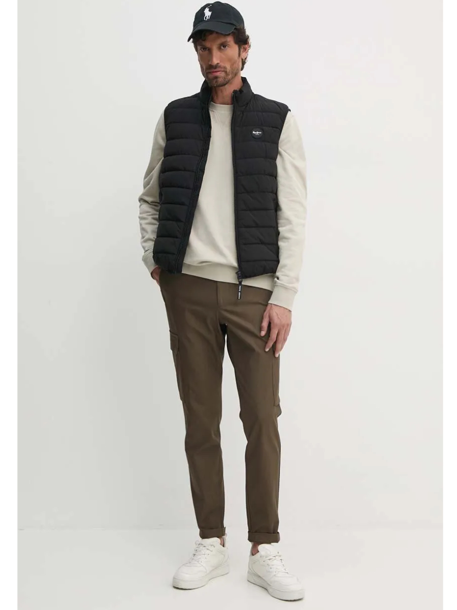detail Pepe Jeans pánska čierna vesta