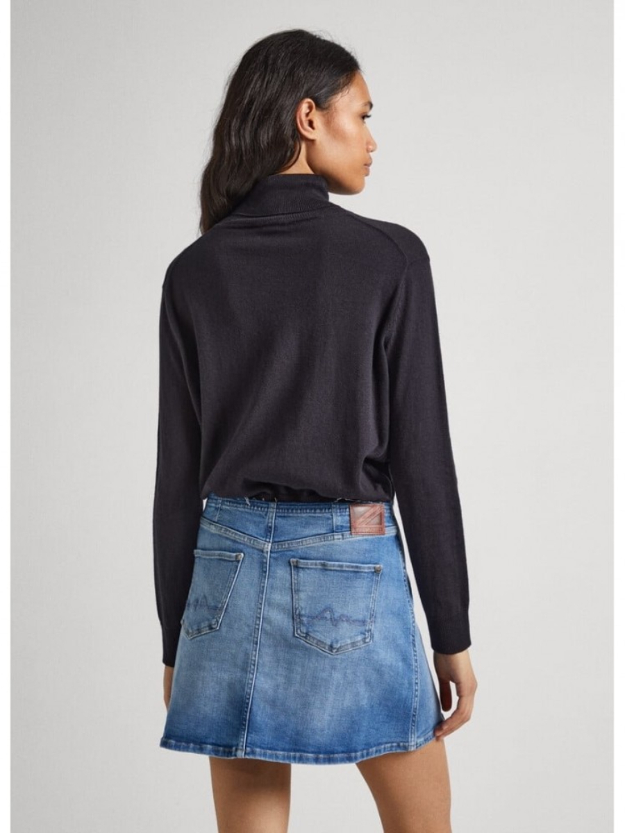 detail Pepe Jeans dámsky čierny rolák
