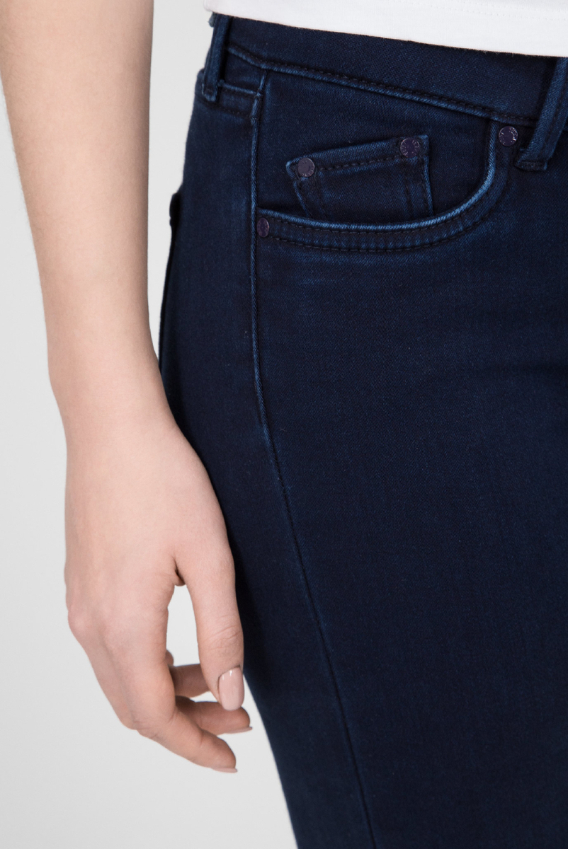 detail Pepe Jeans dámske tmavomodré džínsy Pixie