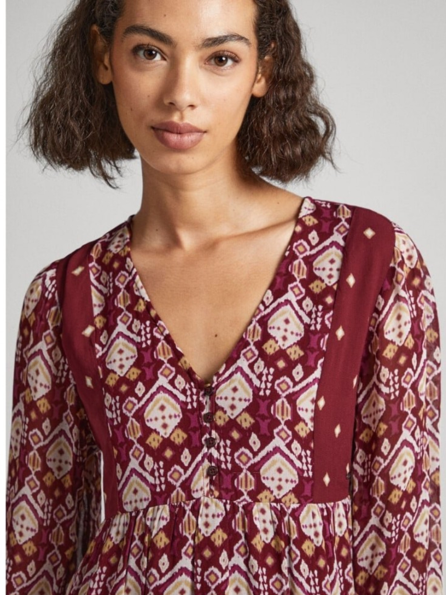 detail Pepe Jeans dámske vínové vzorované šaty