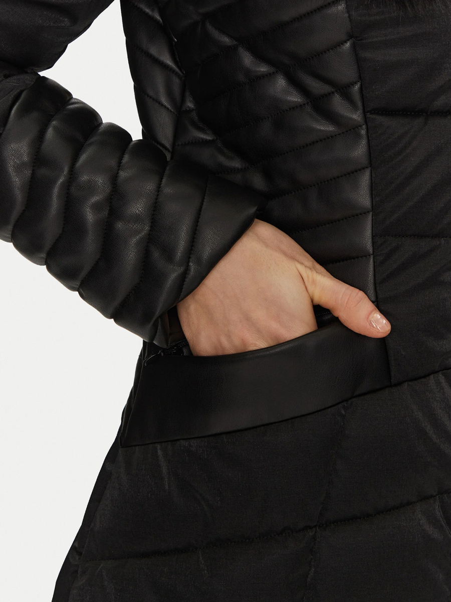 detail Guess dámska čierna bunda