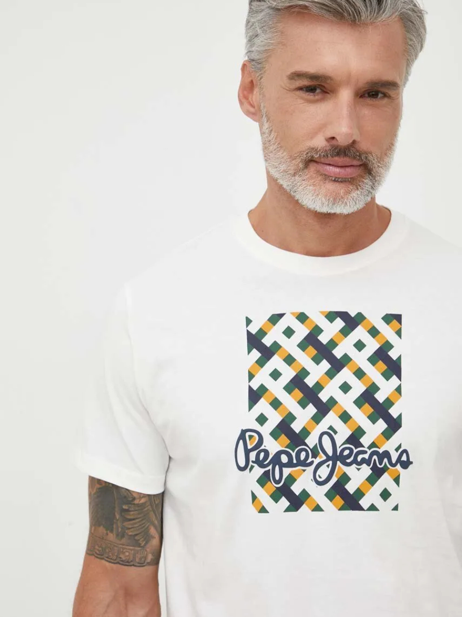 detail Pepe Jeans pánske krémové tričko