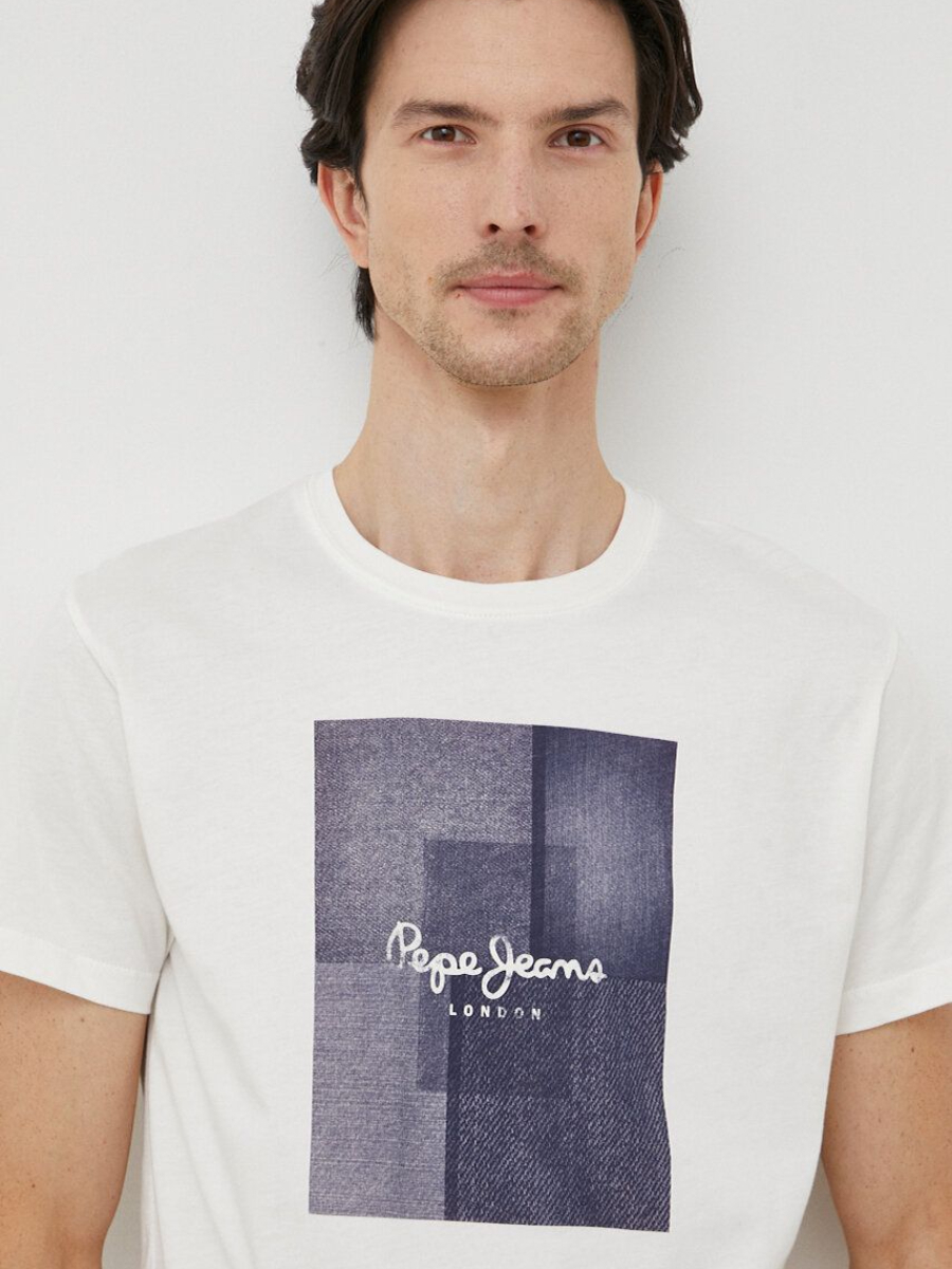 detail Pepe Jeans pánske krémové tričko
