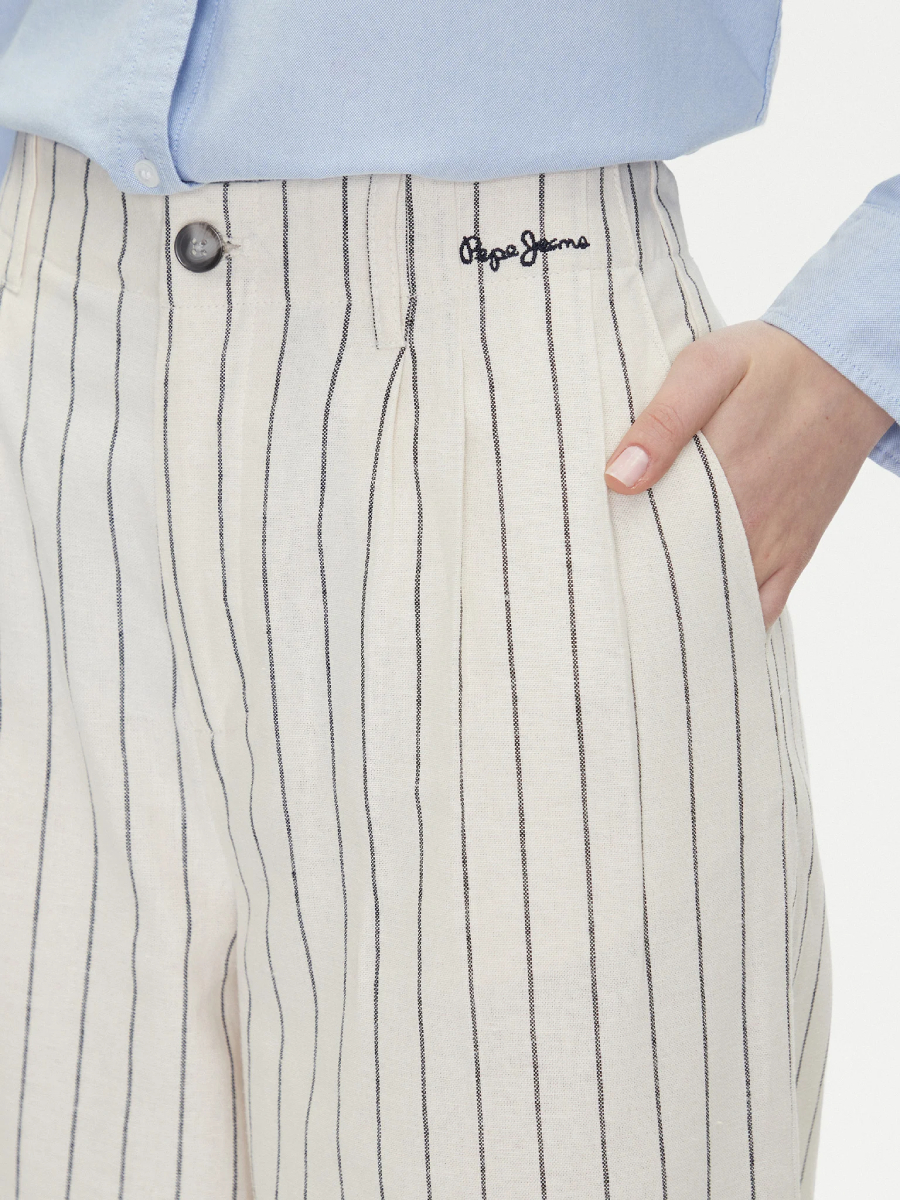 detail Pepe Jeans dámske pruhované nohavice