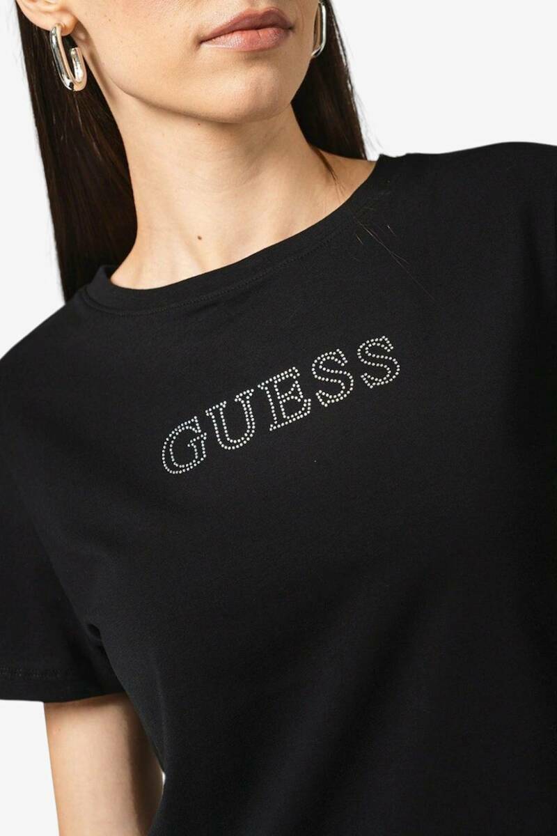 detail Guess dámske čierne tričko