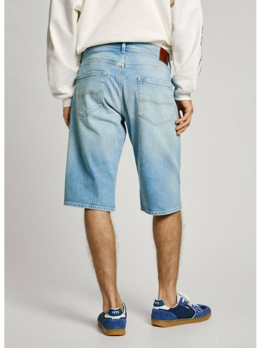 detail Pepe Jeans pánske džínsové kraťasy