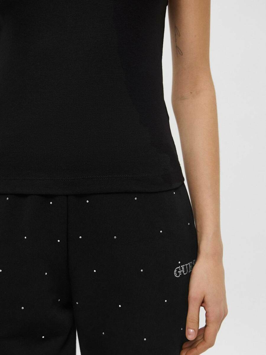 detail Guess dámsky čierny top