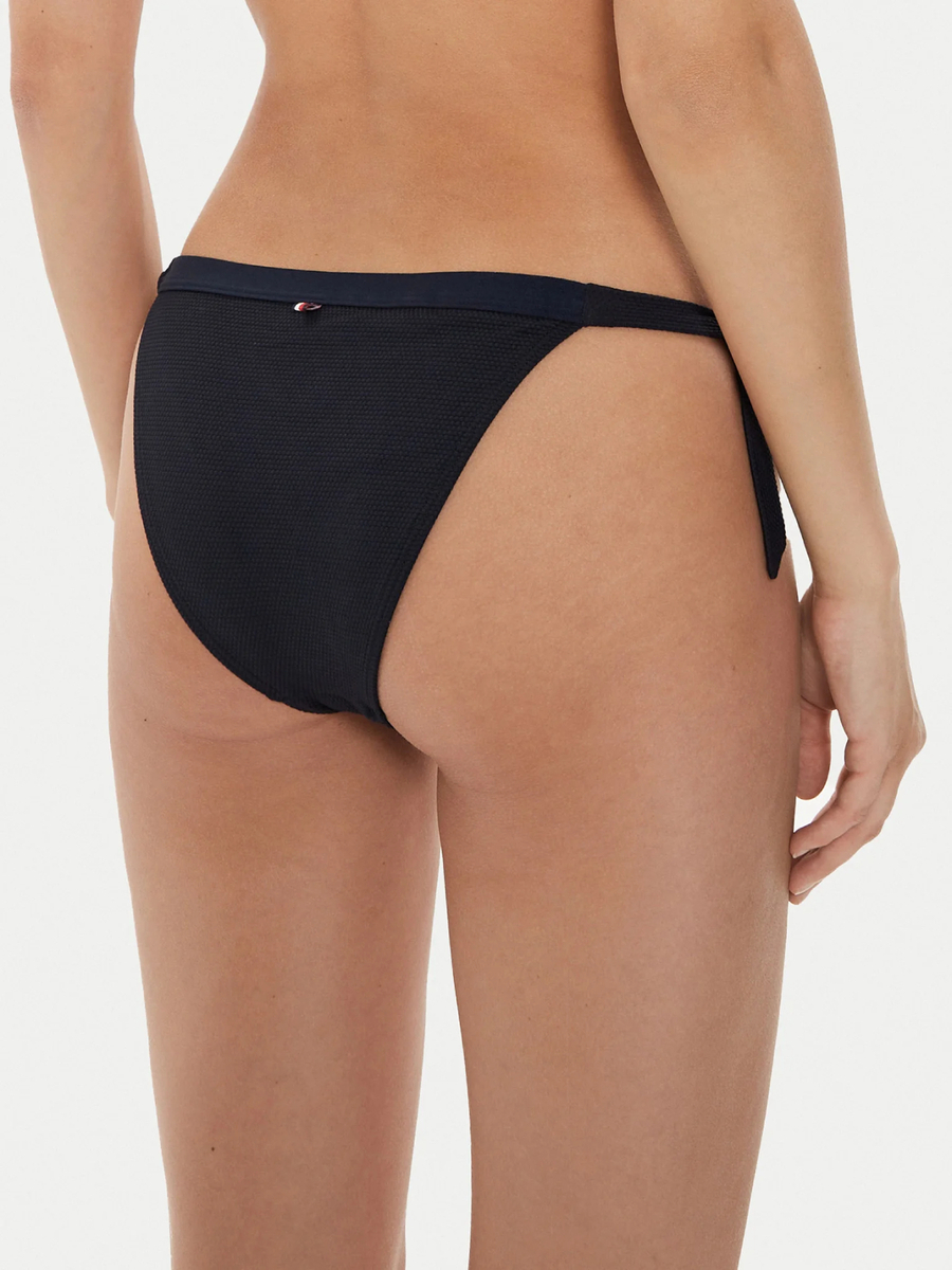 detail Tommy Hilfiger dámske tmavo modré plavky spodný diel