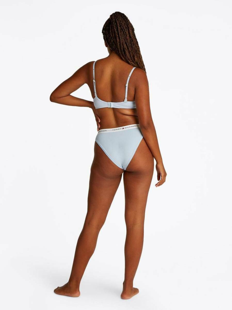detail Tommy Hilfiger dámske nohavičky 3 pack