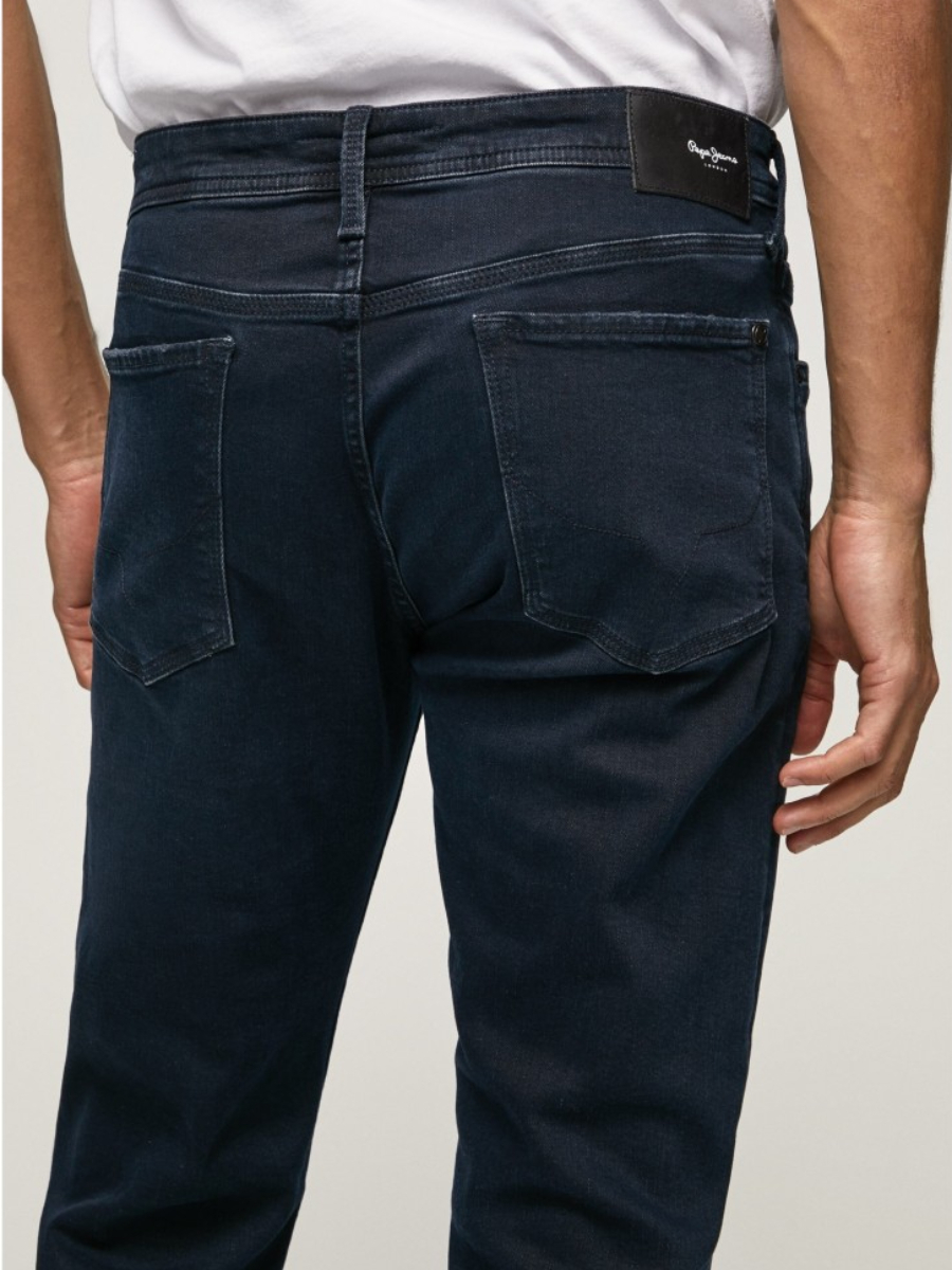 detail Pepe Jeans pánske tmavo modré džínsy 
