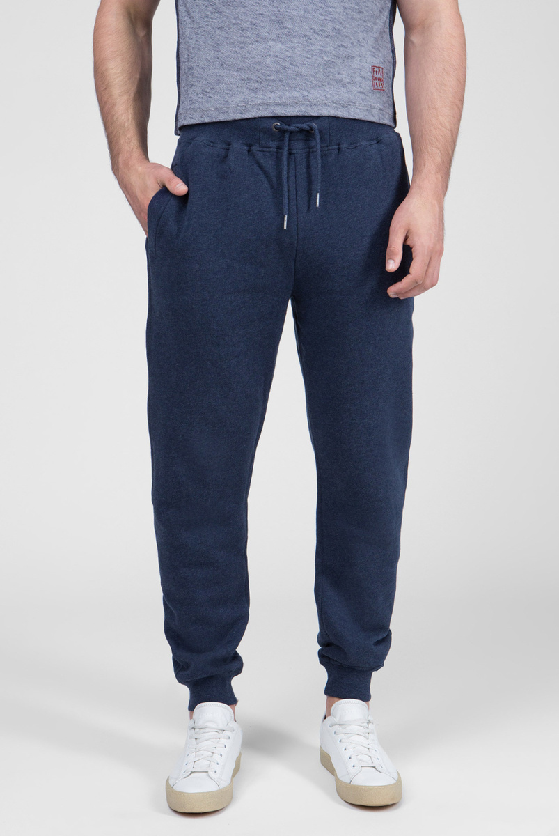 detail Pepe Jeans pánske modré tepláky Hugen