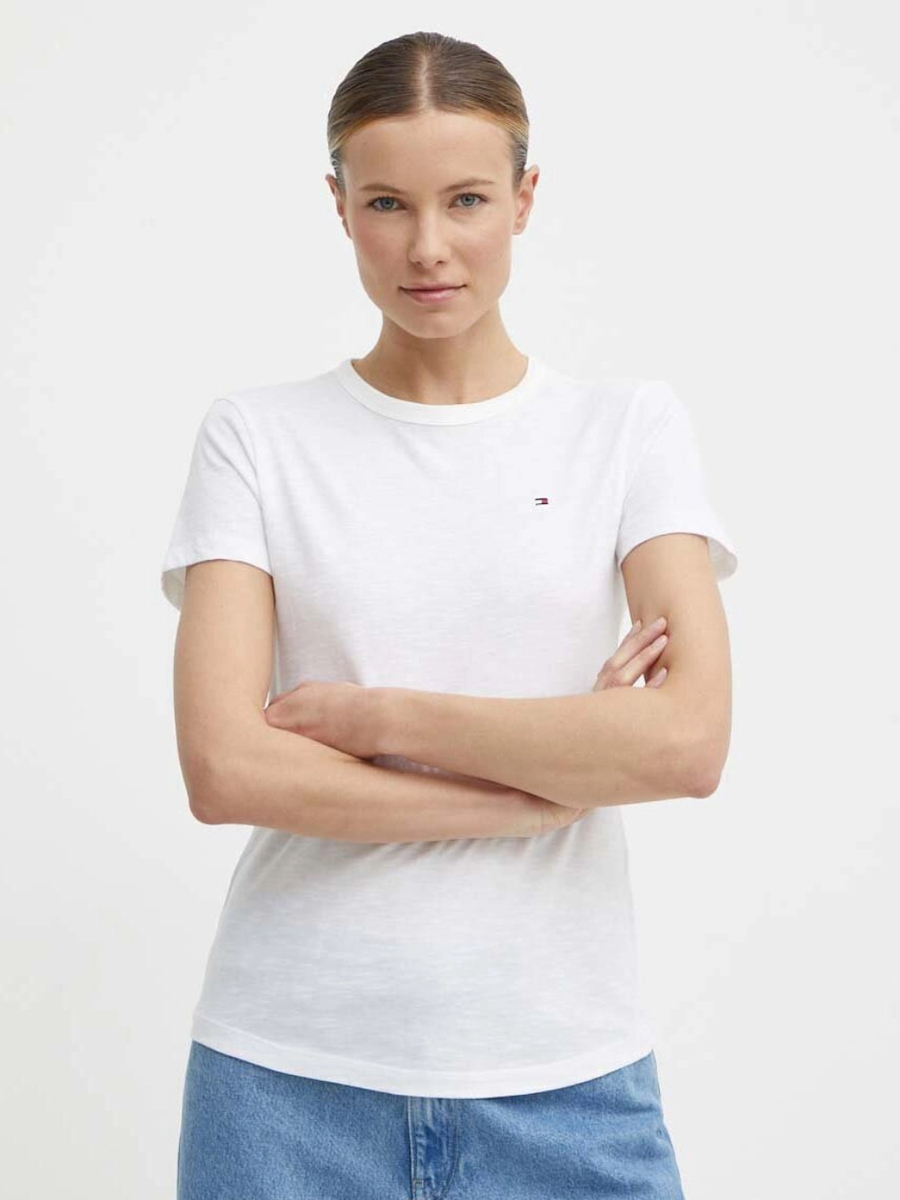 detail Tommy Hilfiger dámske biele tričko