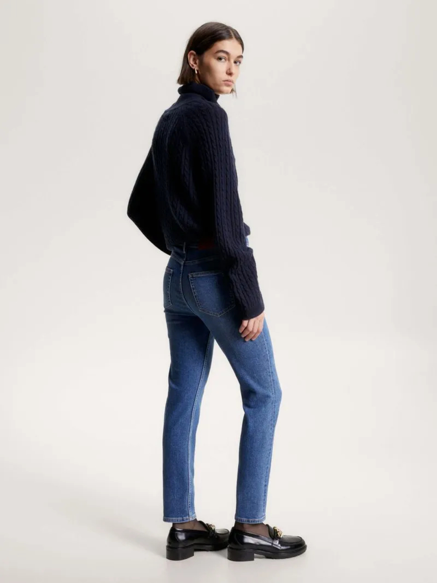 detail Tommy Hilfiger dámske modré džínsy