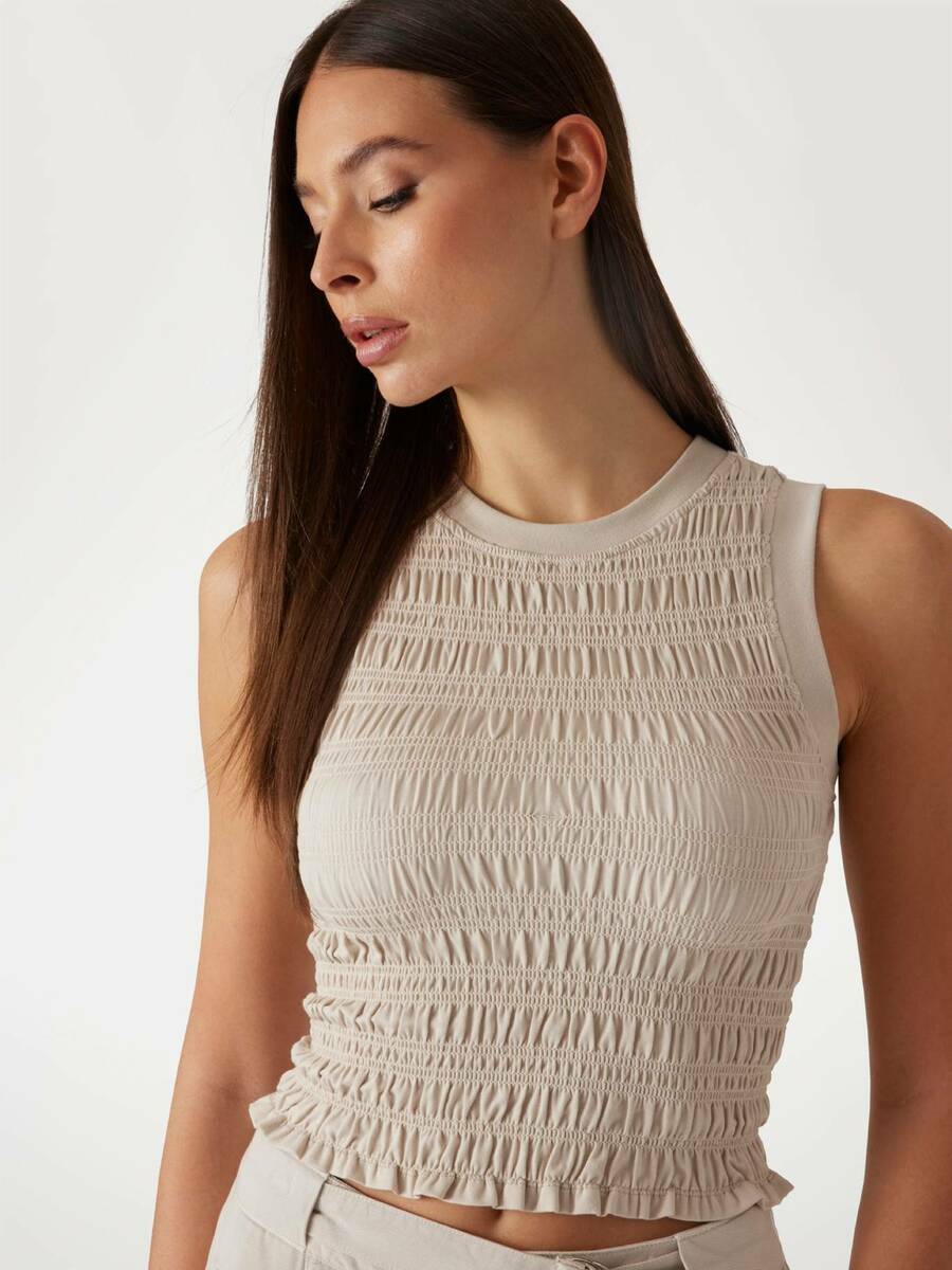 detail Guess dámske béžové tielko