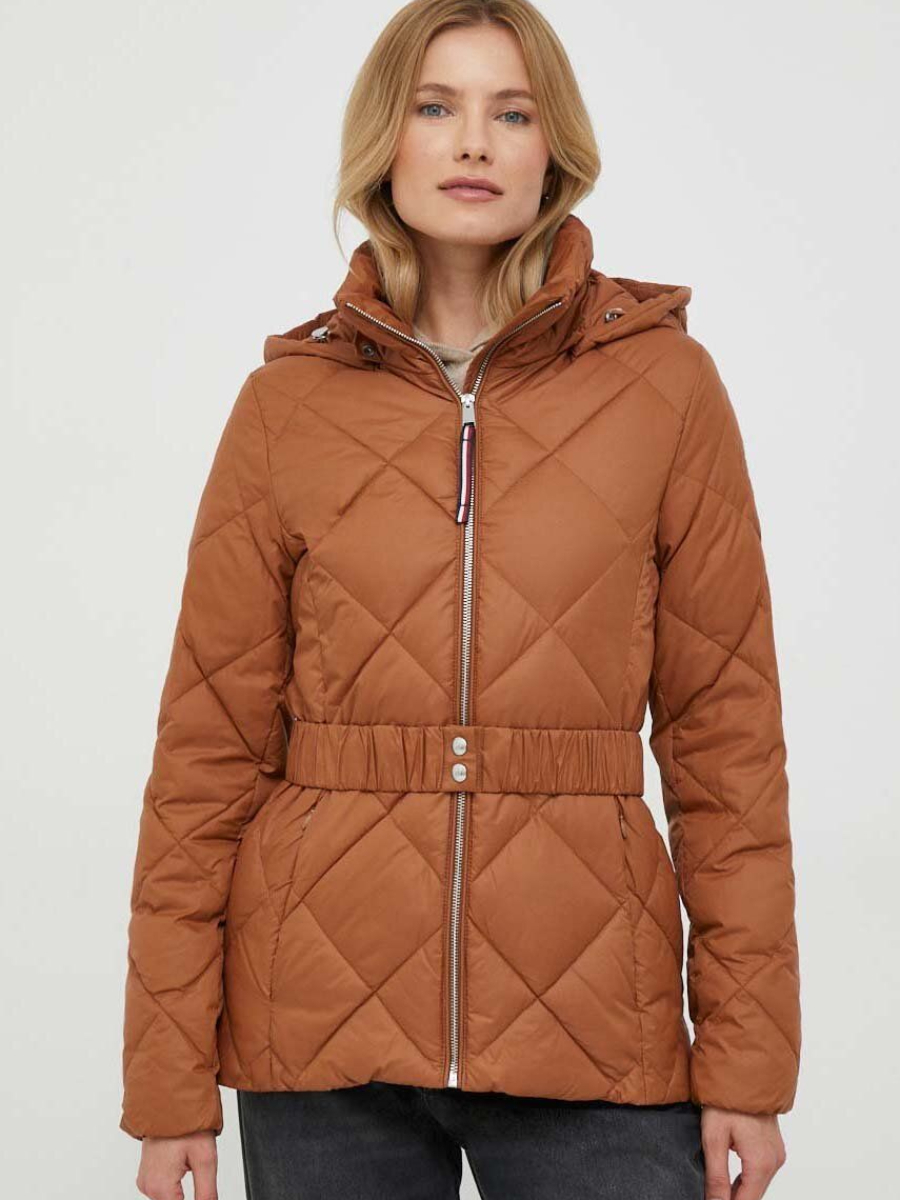 detail Tommy Hilfiger dámska hnedá bunda