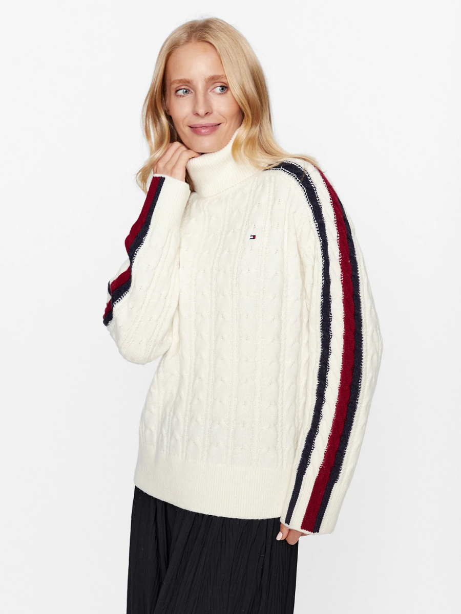 detail Tommy Hilfiger dámský krémový svetr