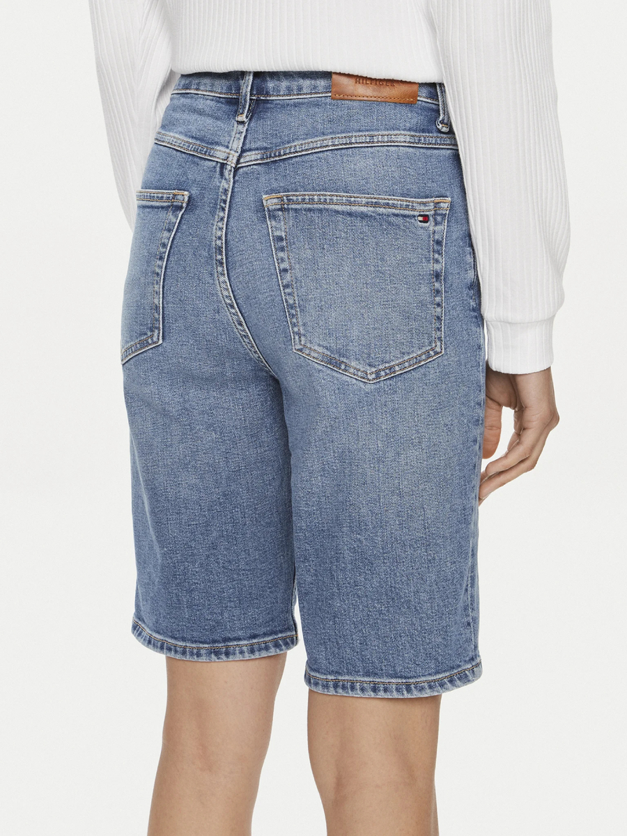 detail Tommy Hilfiger dámské modré šortky
