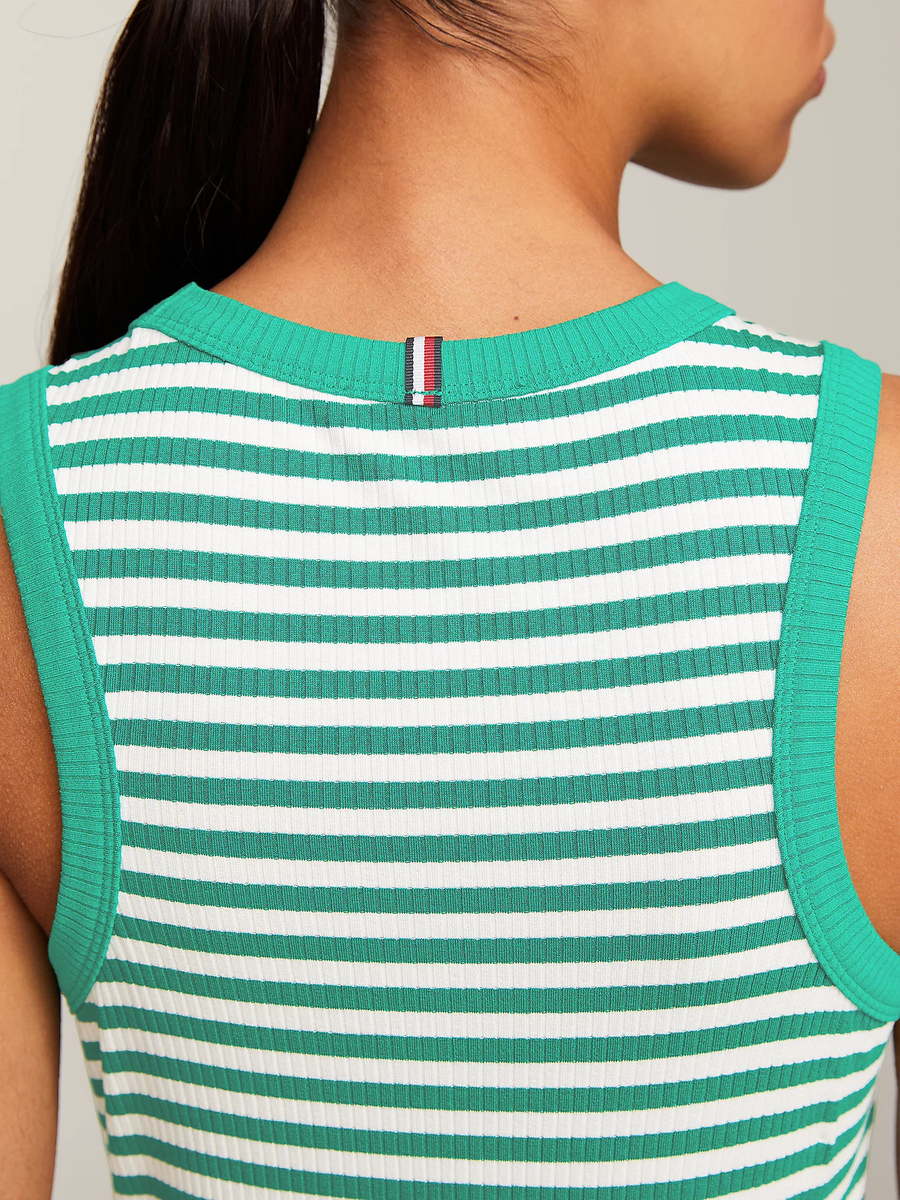 detail Tommy Hilfiger dámske pruhované šaty