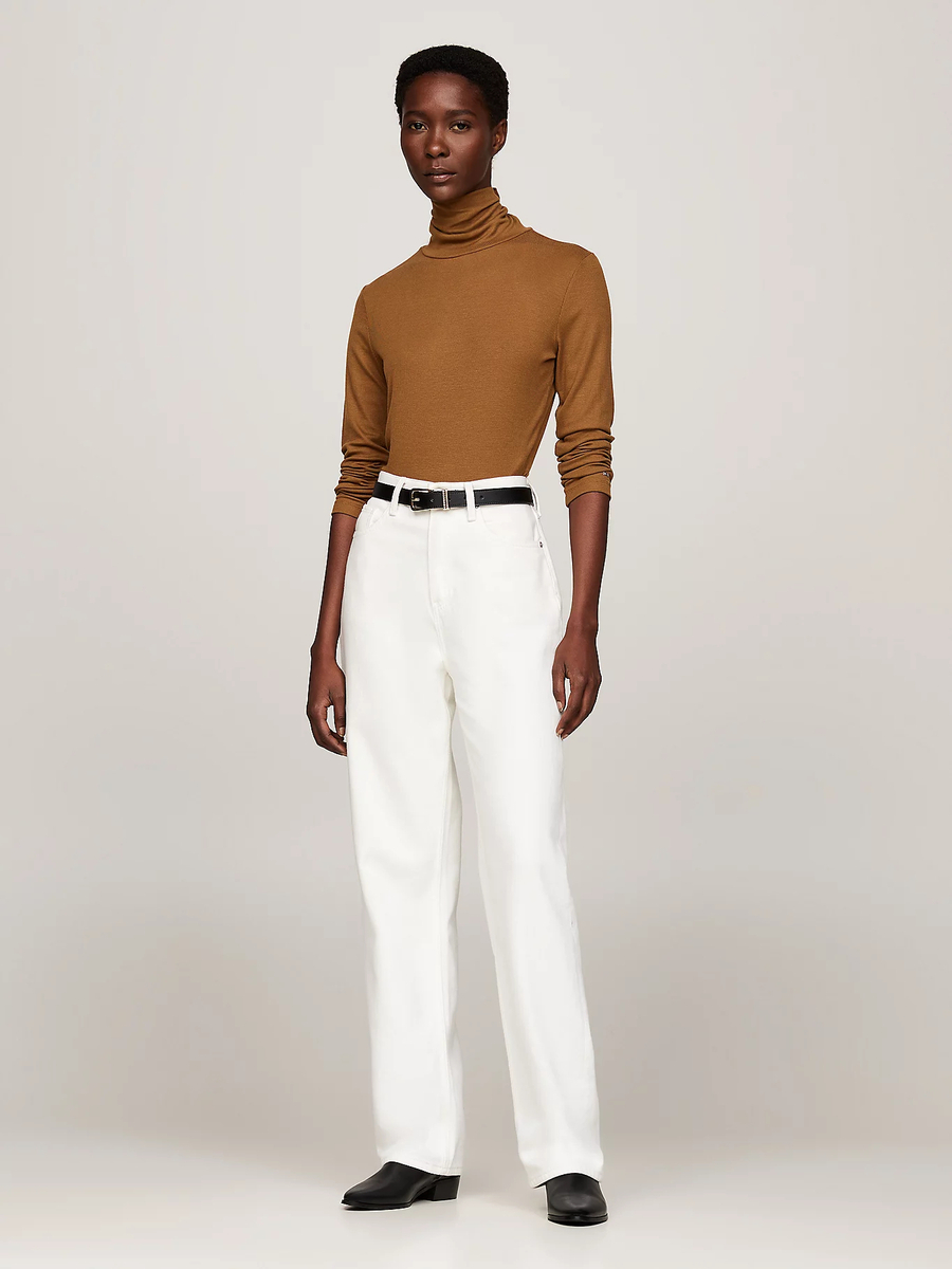 detail Tommy Hilfiger dámsky hnedý rolák