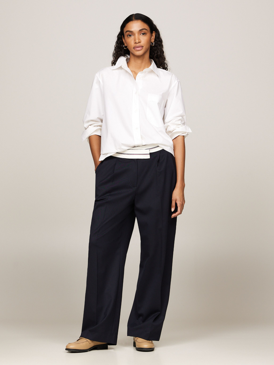 detail Tommy Hilfiger dámske tmavo modré nohavice