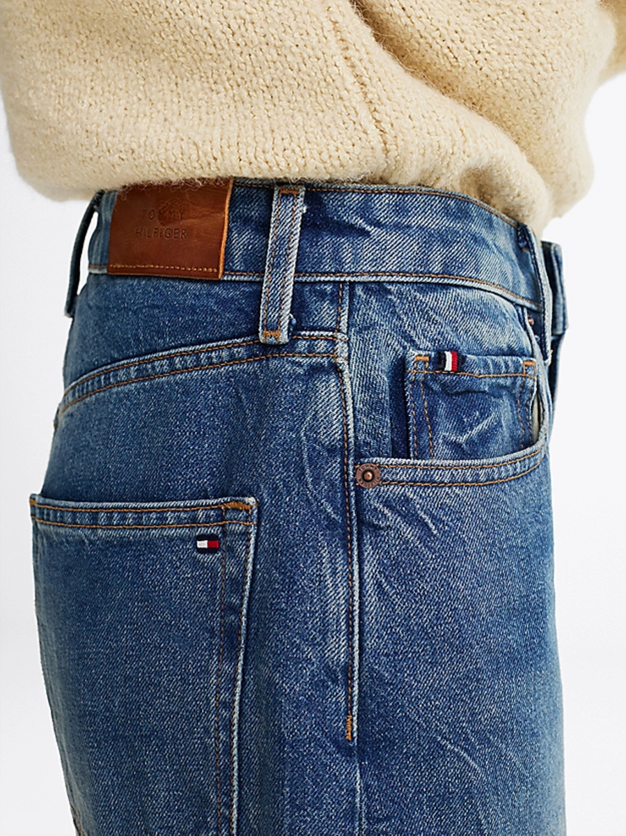 detail Tommy Hilfiger dámske modré džínsy
