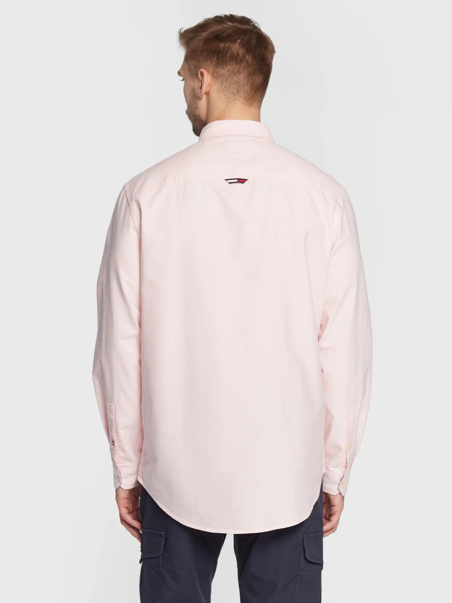 detail Tommy Jeans pánská růžová košile