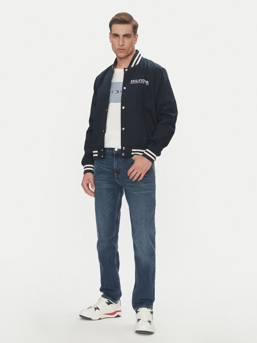 detail Tommy Hilfiger pánsky modrý bomber