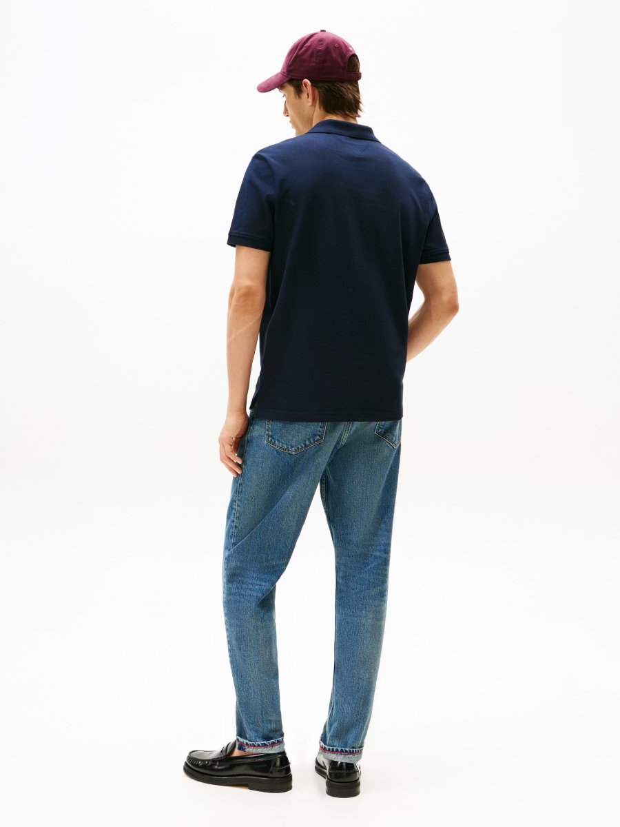 detail Tommy Hilfiger pánske tmavo modré polo tričko