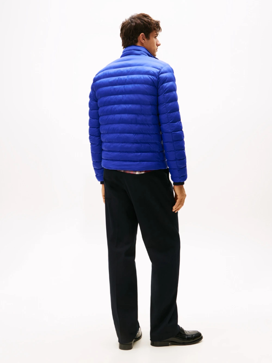 detail Tommy Hilfiger pánska modrá bunda