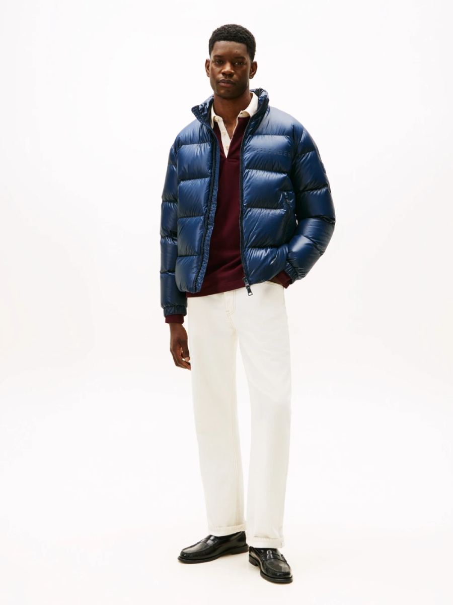 detail Tommy Hilfiger pánska tmavo modrá bunda