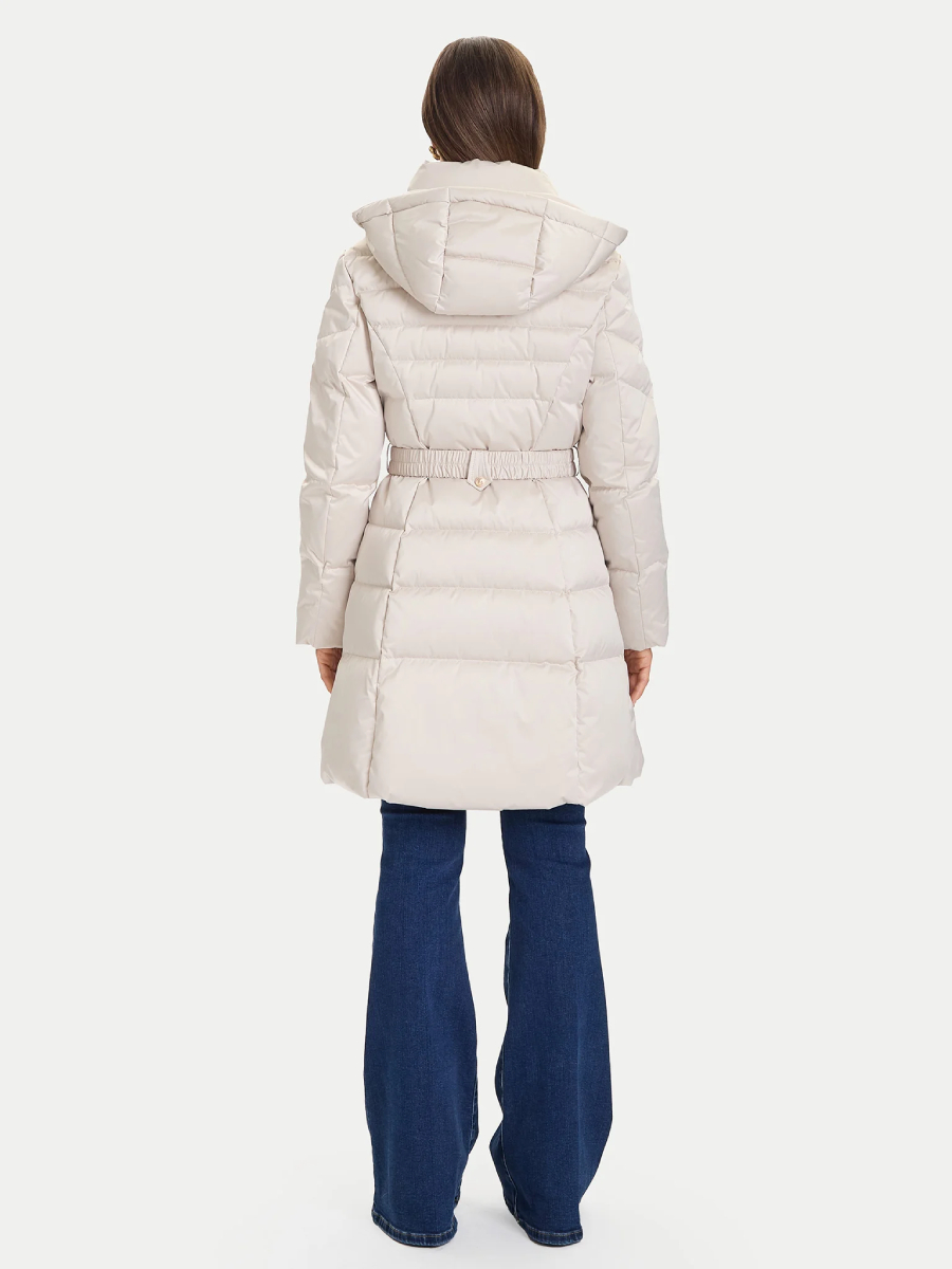 detail Guess dámska krémová bunda