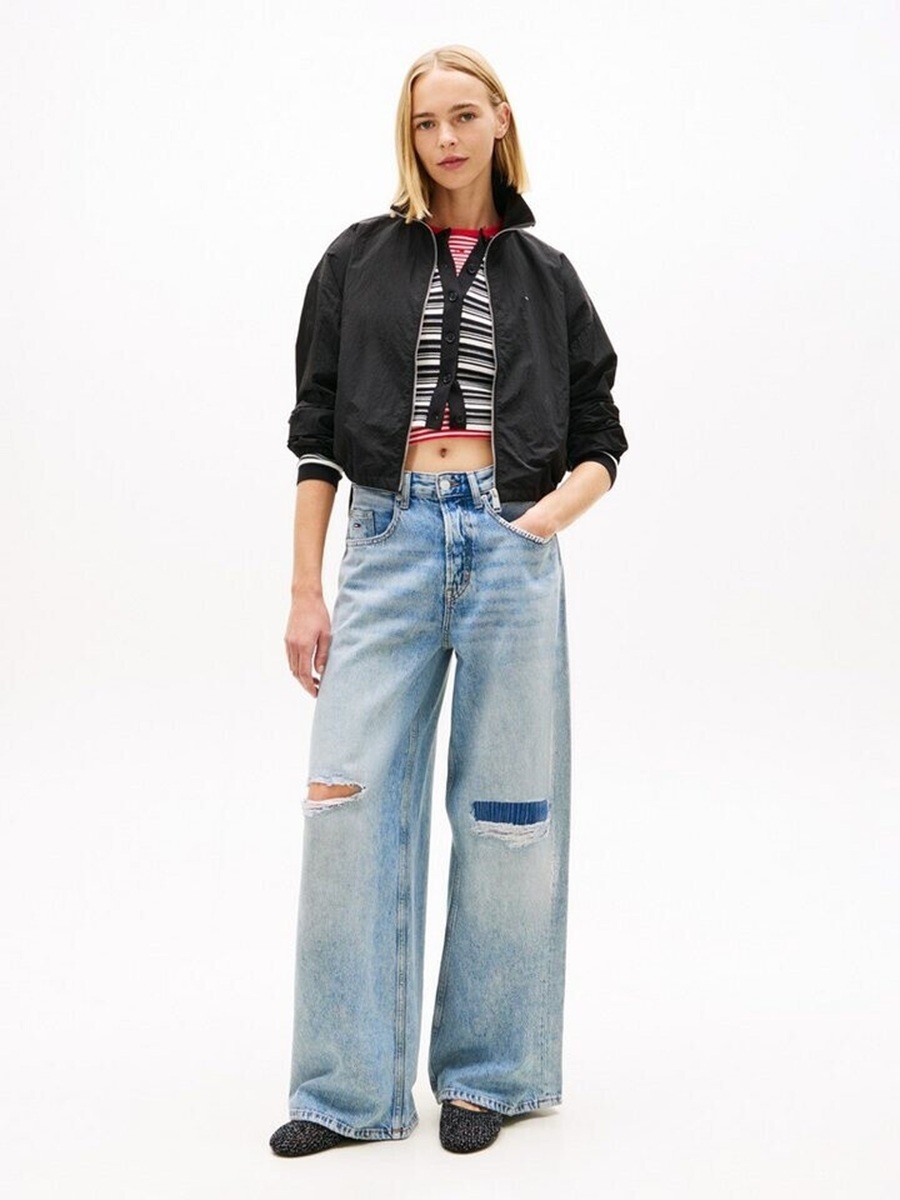 detail Tommy Jeans dámska čierna prechodová bunda