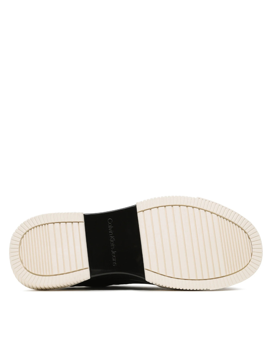 detail Calvin Klein dámske čierne tenisky