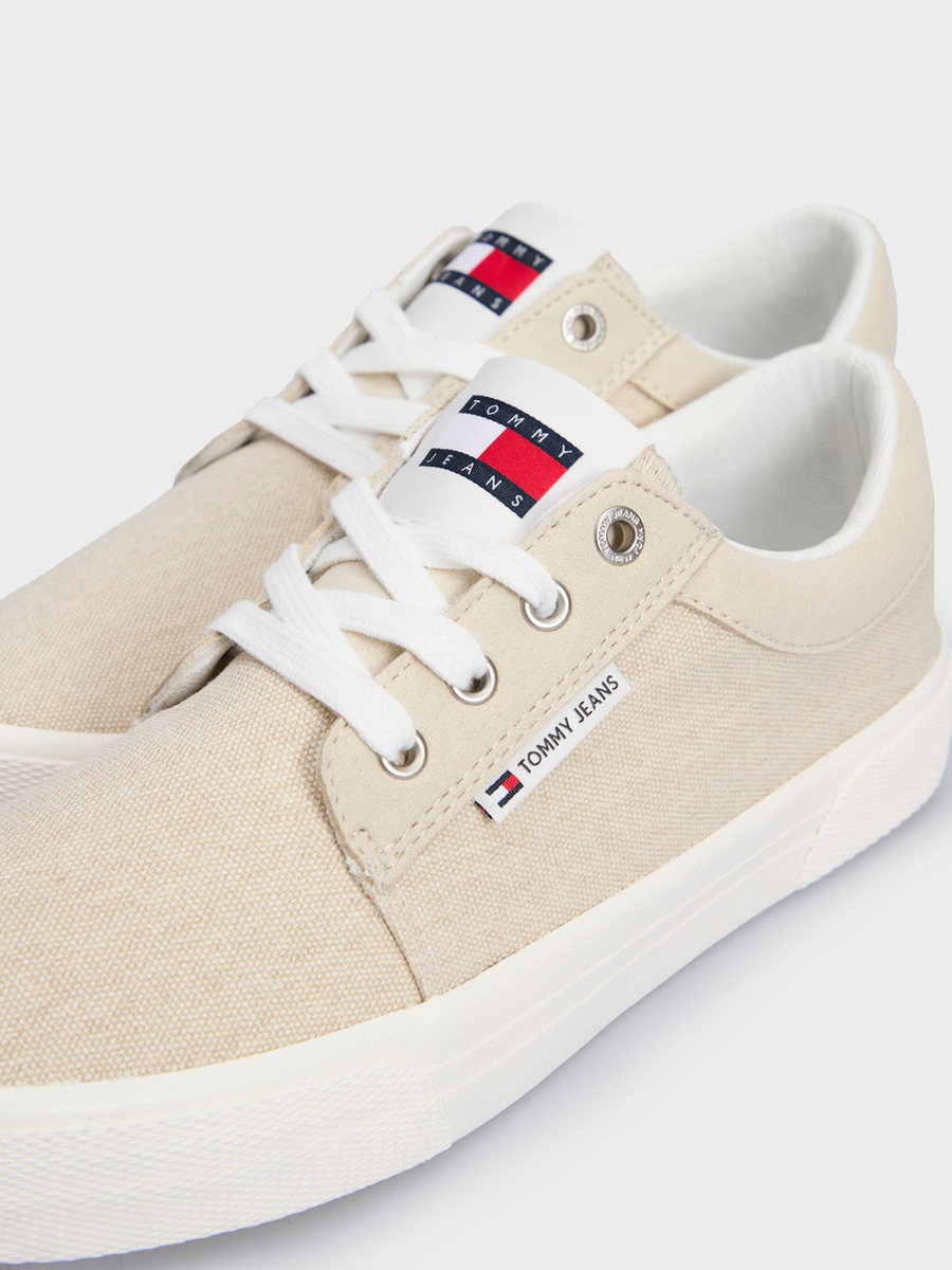 detail Tommy Jeans dámske béžové tenisky