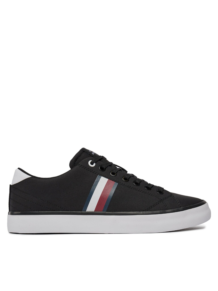 detail Tommy Hilfiger pánske čierne tenisky