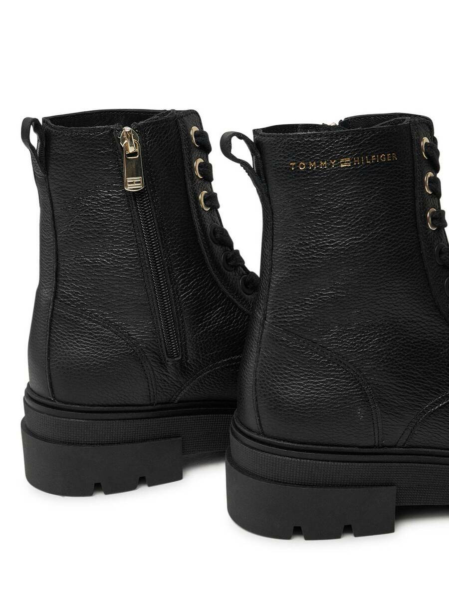detail Tommy Hilfiger dámske čierne topánky